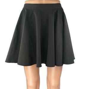NEW Zara Women's Black High Waisted Zipper Mini Tennis A-Line Flared Skirt Sz L